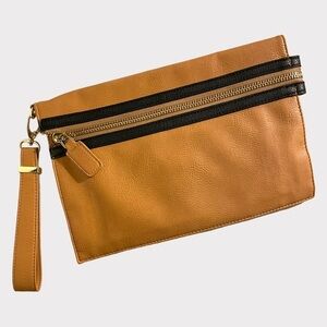 NWOT Large Brown & Black Clutch by Big Buddha​​